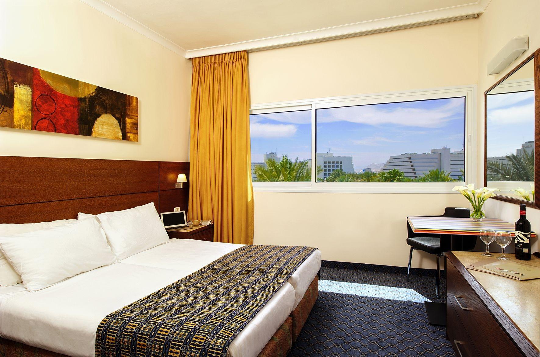 Caesar Premier Hotel