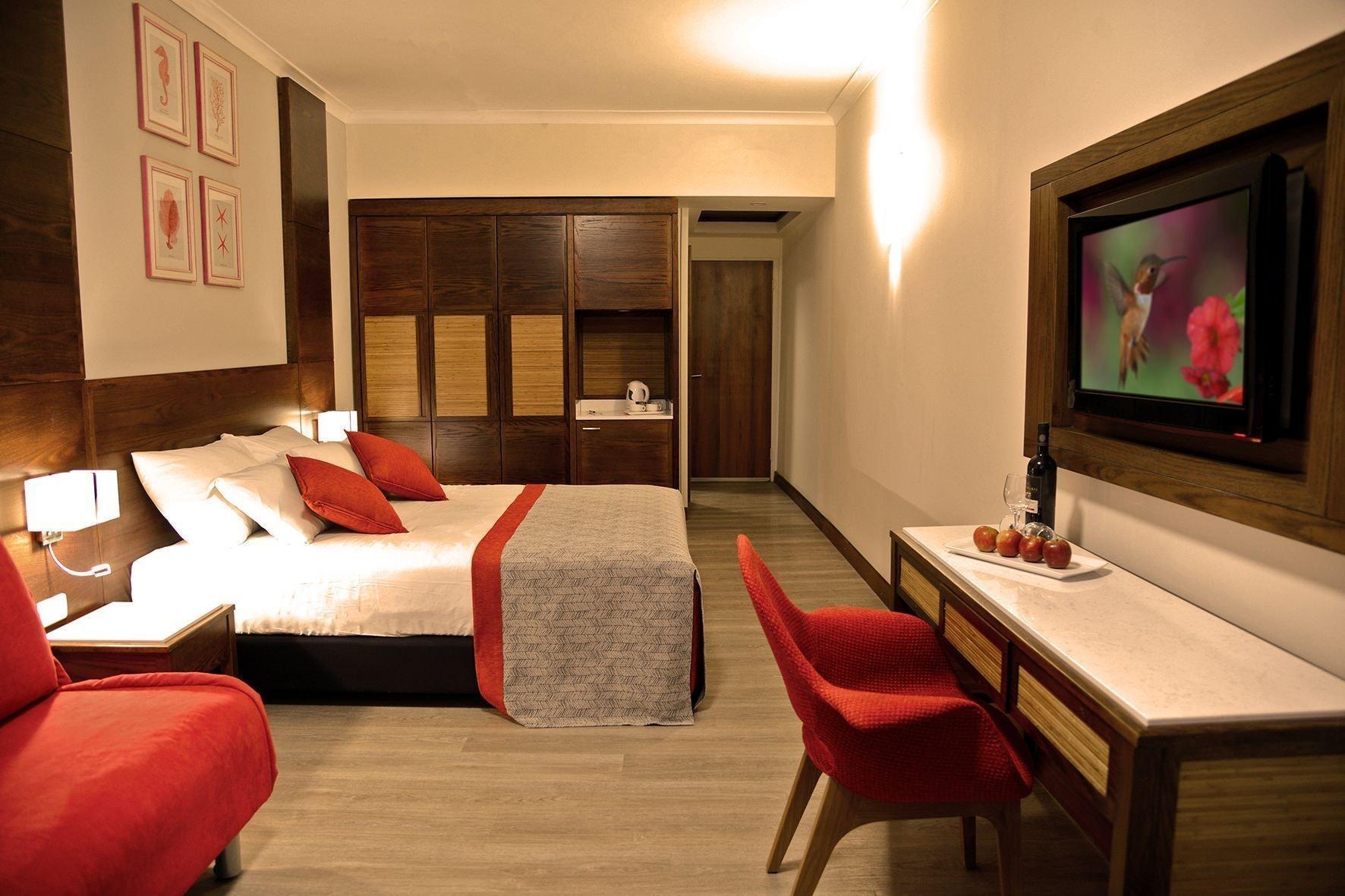 Caesar Premier Hotel