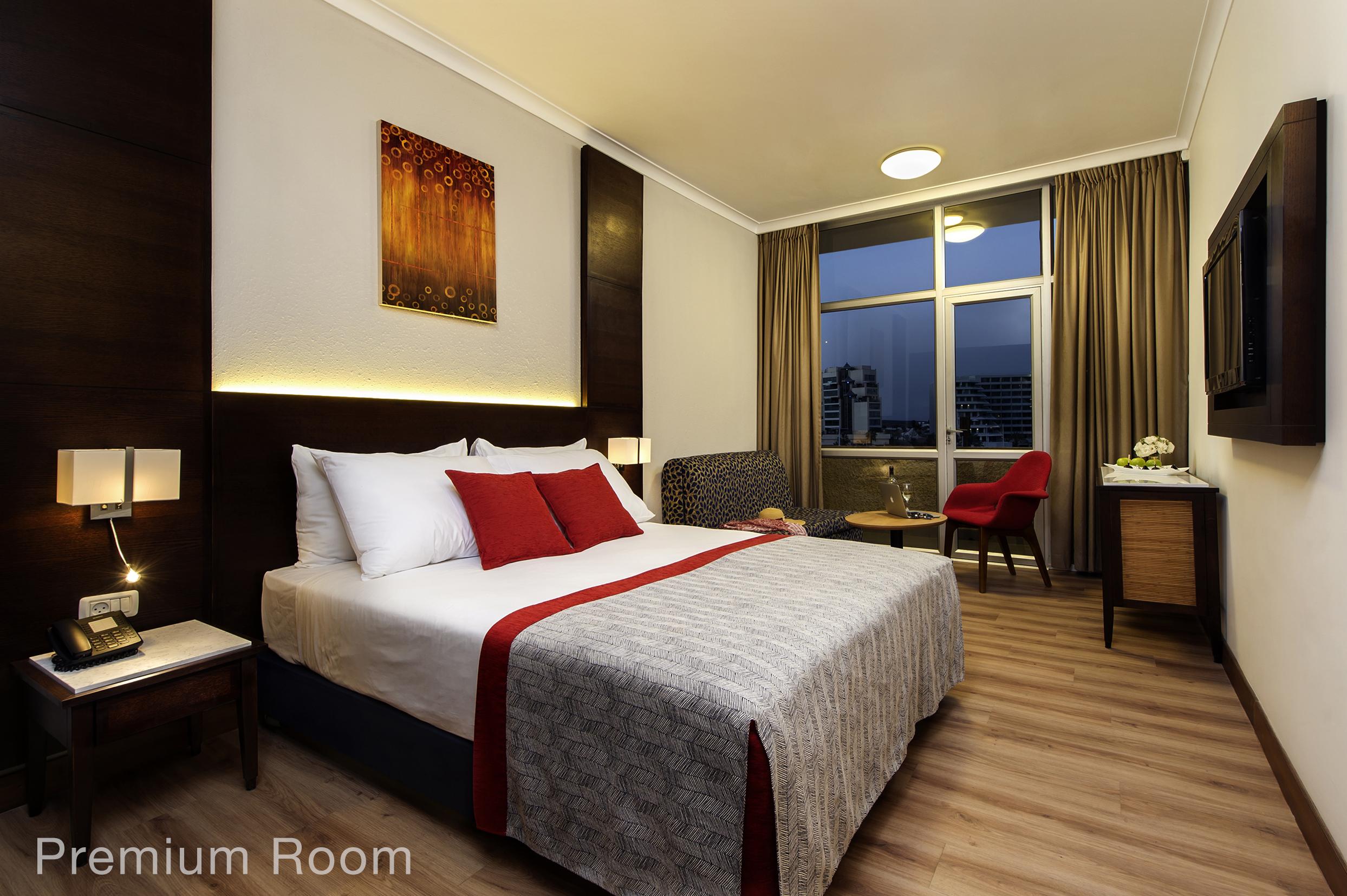 Caesar Premier Hotel