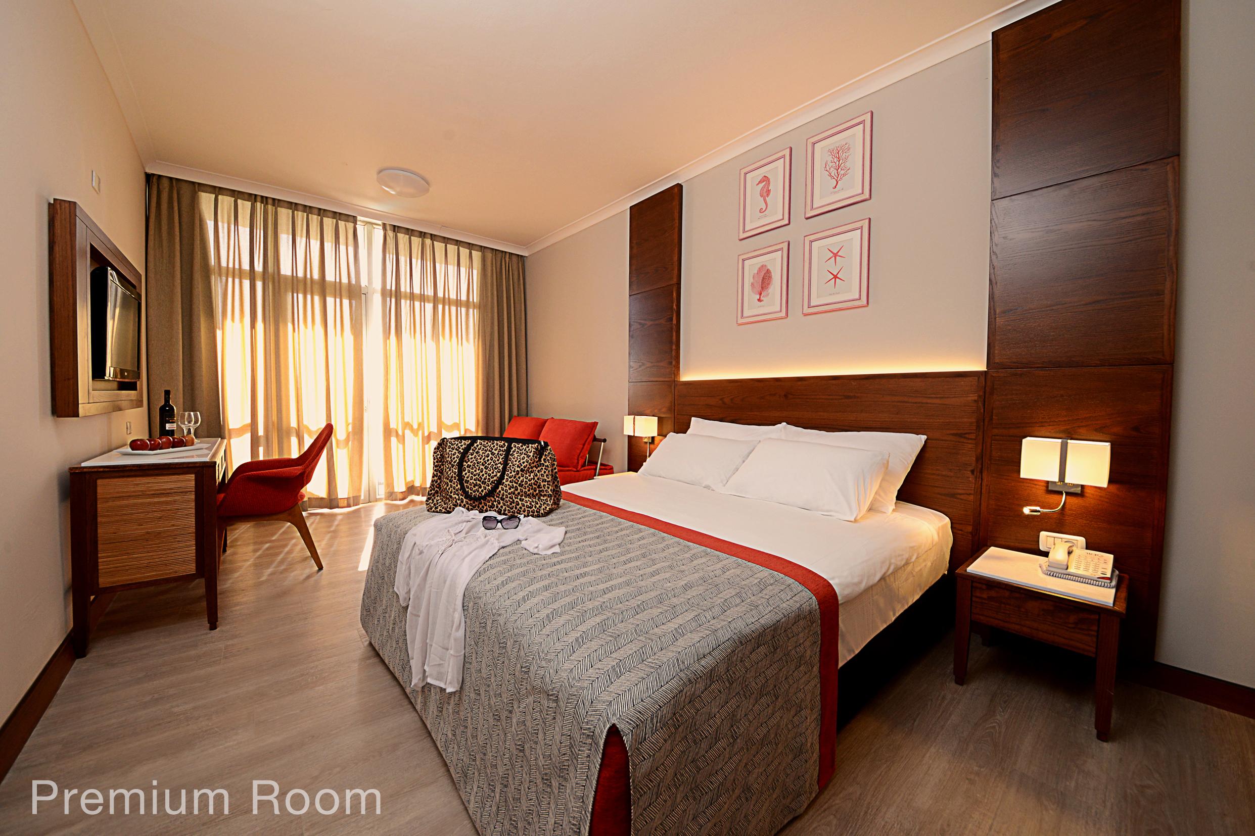 Caesar Premier Hotel