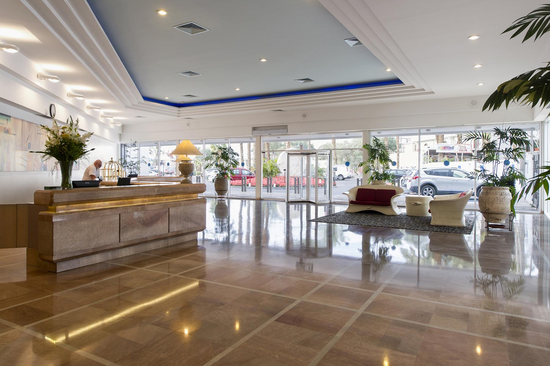 Caesar Premier Hotel