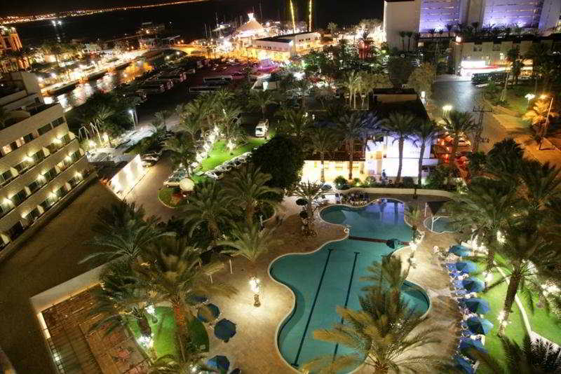 Caesar Premier Hotel 4*